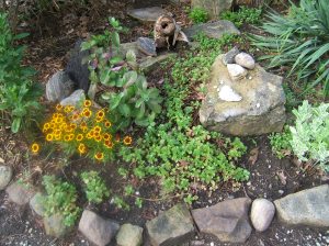 Low Maintenance Driveway Border