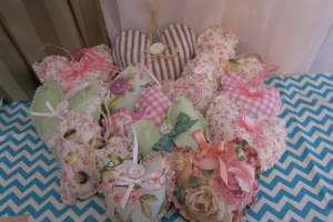 I recently sold this entire collection. I have to make more of these sweet little hearts!