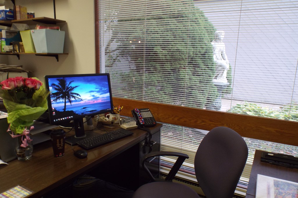 office_042
